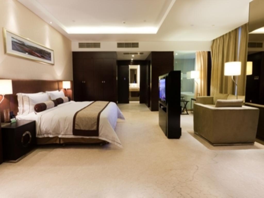 Jiazheng International Energy Hotel Huaqiao  Eksteriør billede