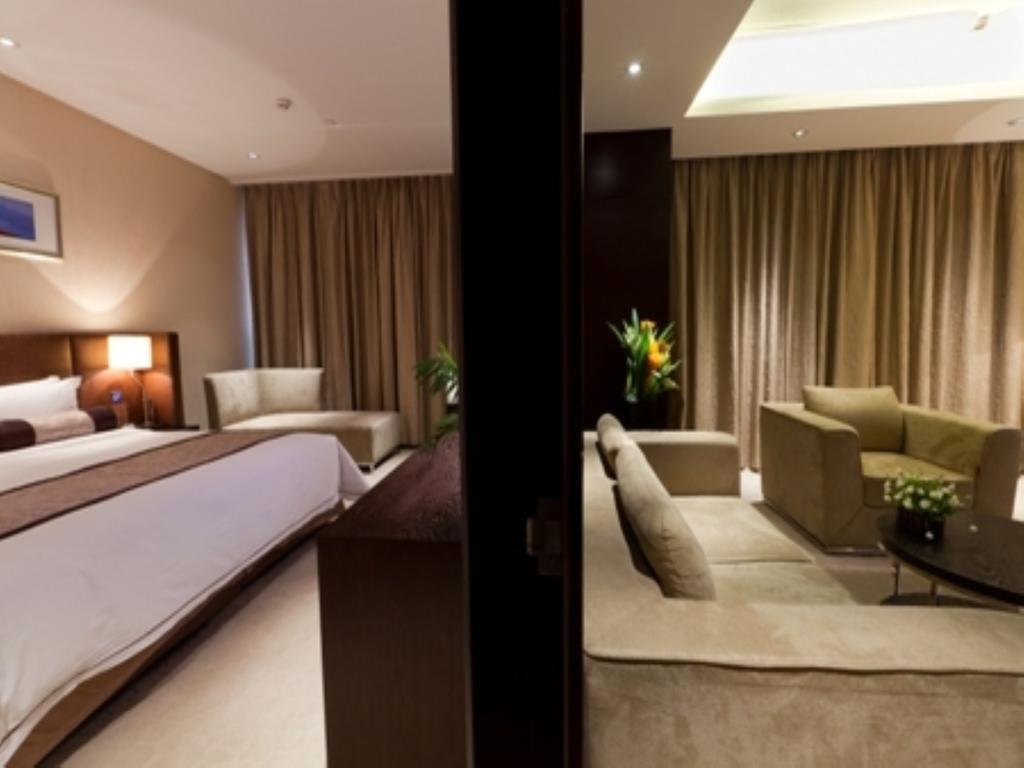 Jiazheng International Energy Hotel Huaqiao  Eksteriør billede